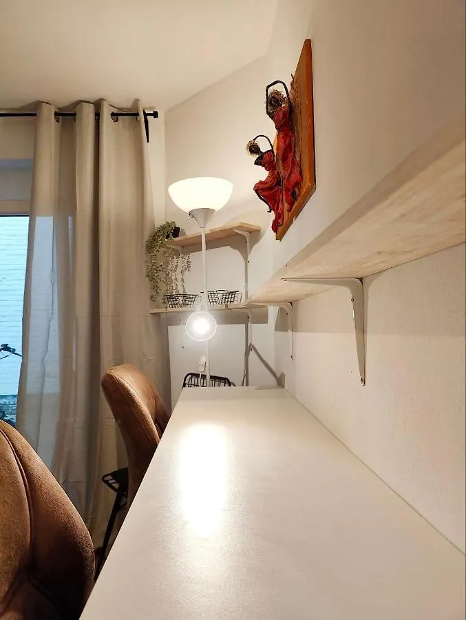 The Beach Surf Studio Ostend Apartment