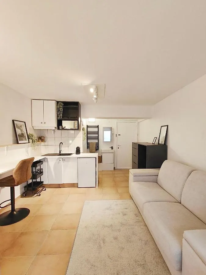 The Beach Surf Studio Ostend Apartment